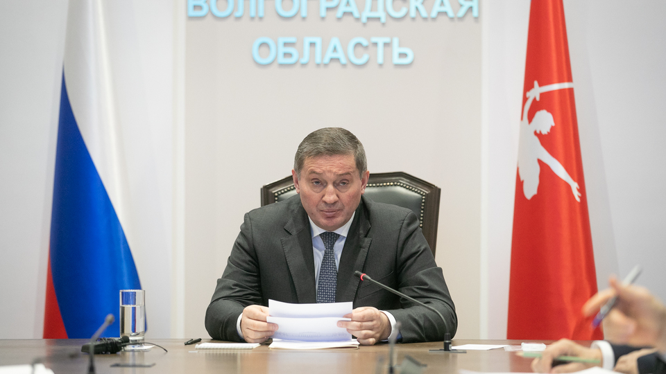 Андрей Бочаров поручил смягчить антиковидные меры в Волгограде